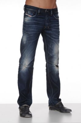 Kot ve polyviscon pantalon retimi yaplr.  Kendi tasarim urunlerimiz ile imalat,  koli teslimi urun uretimi yaplr.  Alt grup tecrbesini kalite ile birletirerek imalat ve sevkiyat sureci tamamlanyor.  Alt grupta her turlu urun imalat yapmak iin tecrbeli ekibimizle hazrz.  Dnyann her yerine urun sevkiyati yapabiliriz<br><br>Haftalk 2500 adet pantolon imalat yaplr.  
Uretim sureci,  2 Surec olmak olarak imalat yaplyor.  

1.  Kendi tasarimmz olan numunelerden veya musteriden gelen numune ile tum satn almalar yaplarak imalati yaplyor.  

2.  Mteri kuma ve malzeme verip,  Kesim- Nak- Bask- Dikim- Ykama- Ukp sureleri olarakda imalat yapabiliyoruz.  